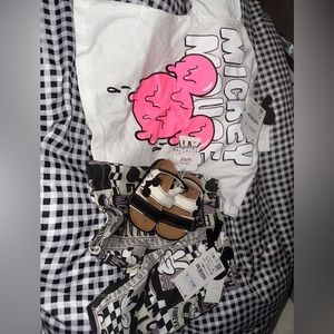 Zara outfit size 12-18 size 4 Mickey sandals